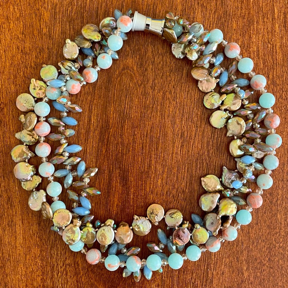 Dog House Pearls Necklace